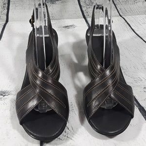 Clarks Shoes - Clarks Women's Black Leather Slingback Sandals 5 Clarks Shoes - Clarks Women's Black Leather Slingback Sandals 5